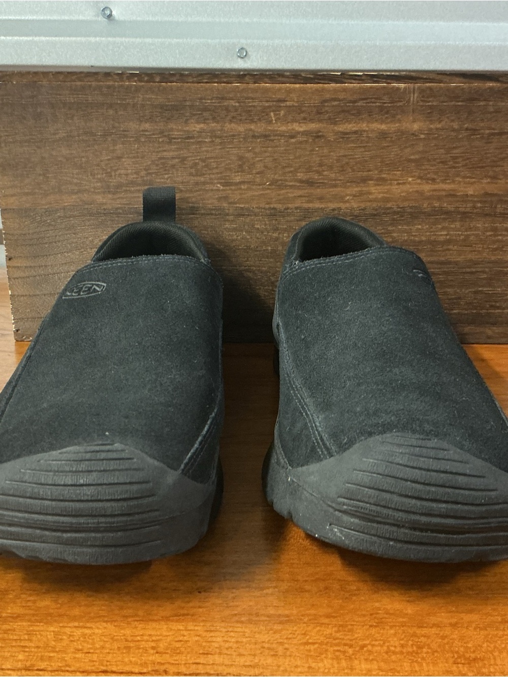 Keen Men Jasper Black Leather Slip On Loafer 1027881 Size 9.5 - Picture 2 of 8
